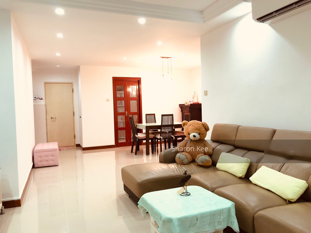 Rivervale Crescent thumbnail photo